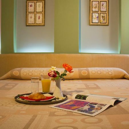 Theranda Boutique Hotel Τίρανα Εξωτερικό φωτογραφία