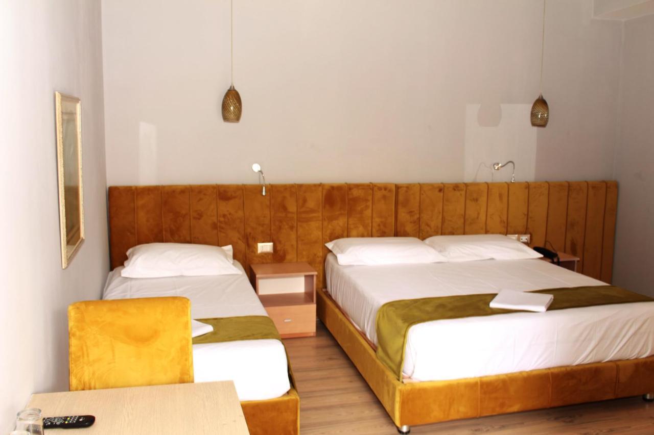 Theranda Boutique Hotel Τίρανα Εξωτερικό φωτογραφία