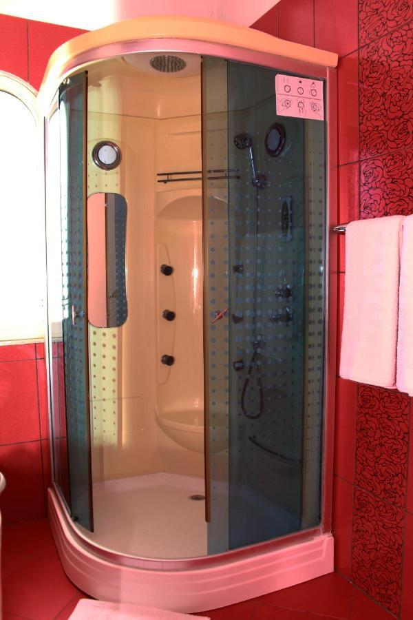 Theranda Boutique Hotel Τίρανα Εξωτερικό φωτογραφία