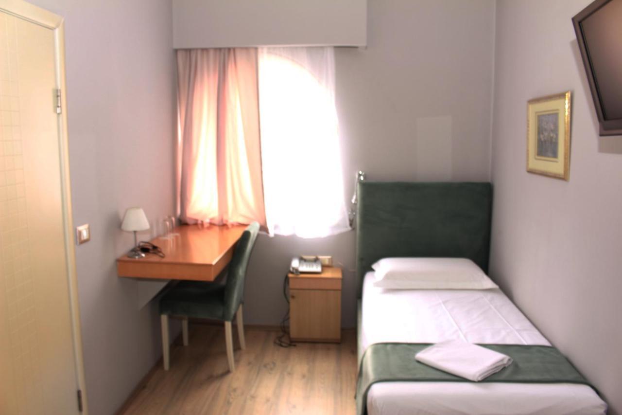 Theranda Boutique Hotel Τίρανα Εξωτερικό φωτογραφία